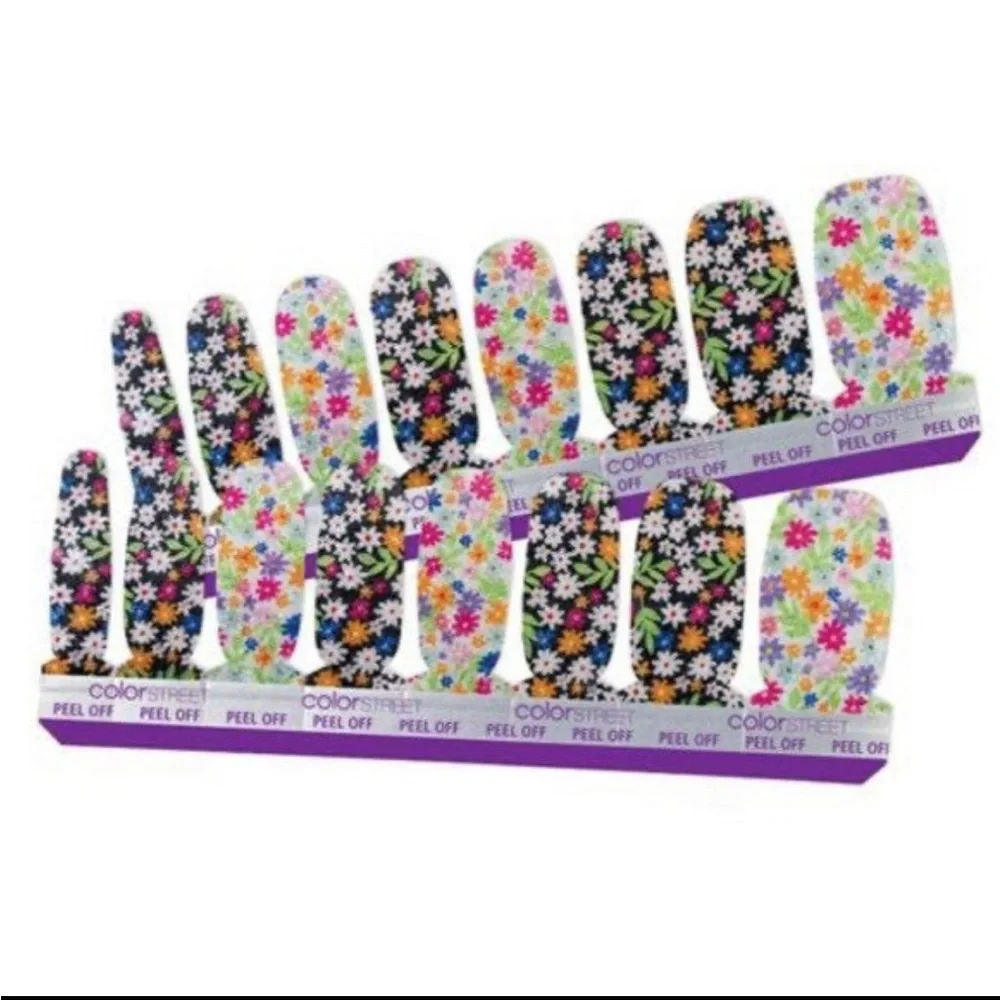 *Retired* Color Street: Daisy Me Rolling | Floral Black White Spring Pink Flower - Picture 13 of 13